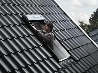 Volet roulant solaire VELUX SSL CK04 55×98
